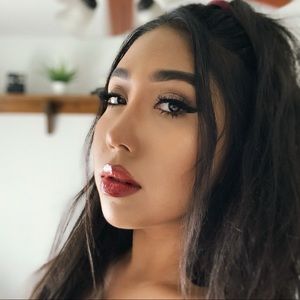 Meet your Posher, Priscilla